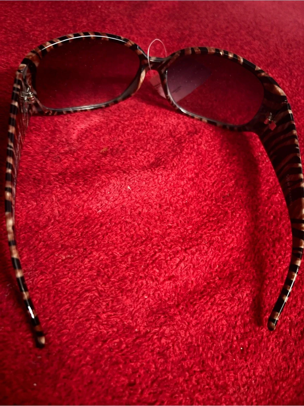 Solar Accents Fashion Tiger striped and Rhinestone Women's Sunglasses new